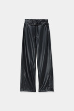 画像をギャラリービューアに読み込む, belted vegan leather pants
