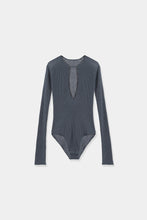 画像をギャラリービューアに読み込む, Vneck knit body suit