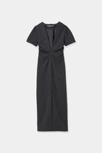 画像をギャラリービューアに読み込む, back open waist drape dress