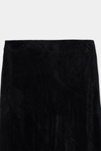 画像をギャラリービューアに読み込む, velour narrow skirt