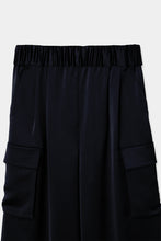 画像をギャラリービューアに読み込む, satin cargo pants