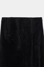 画像をギャラリービューアに読み込む, velour narrow skirt