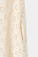 画像をギャラリービューアに読み込む, classic crochet flare dress
