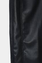 画像をギャラリービューアに読み込む, belted vegan leather pants