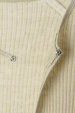 画像をギャラリービューアに読み込む, Vneck knit body suit