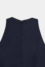 将图像加载到图库查看器中， v-neck sheer hem dress