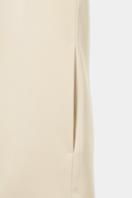 将图像加载到图库查看器中， beige