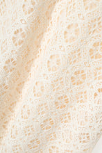 画像をギャラリービューアに読み込む, classic crochet flare dress