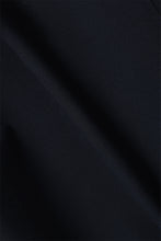 画像をギャラリービューアに読み込む, deep tucked pants