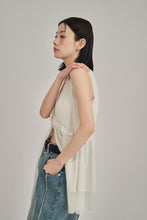 画像をギャラリービューアに読み込む, model：162cm ( ivory / FREE )