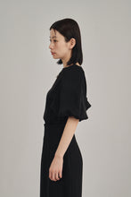 画像をギャラリービューアに読み込む, model：162cm ( black / FREE )