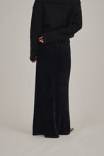 画像をギャラリービューアに読み込む, velour narrow skirt