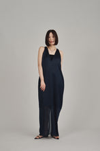 画像をギャラリービューアに読み込む, v-neck sheer hem dress