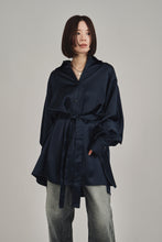 画像をギャラリービューアに読み込む, model：157cm ( navy / FREE )