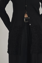 画像をギャラリービューアに読み込む, lace hem knit cardigan