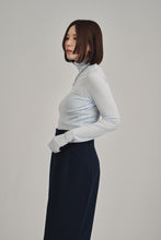 画像をギャラリービューアに読み込む, model：157cm ( blue / FREE )