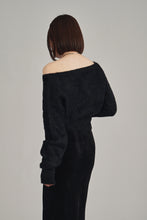 画像をギャラリービューアに読み込む, one shoulder shaggy knit top
