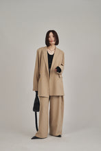 画像をギャラリービューアに読み込む, model：157cm ( beige / FREE )
