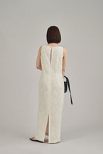 画像をギャラリービューアに読み込む, feather tulle pencil dress