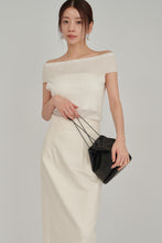 画像をギャラリービューアに読み込む, off shoulder sheer knit tops