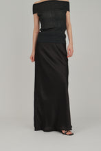 Load image into Gallery viewer, satin narrow skirt