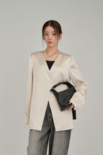 画像をギャラリービューアに読み込む, no collar satin jacket