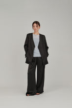 画像をギャラリービューアに読み込む, no collar satin jacket