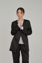 画像をギャラリービューアに読み込む, no collar satin jacket