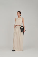 画像をギャラリービューアに読み込む, front split cocoon dress