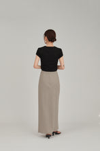 Load image into Gallery viewer, front twist drape skirt