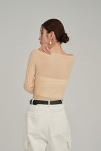 画像をギャラリービューアに読み込む, boat neck sheer tops