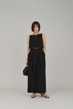 画像をギャラリービューアに読み込む, front split cocoon dress