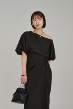 Load image into Gallery viewer, asymmetry neck puff dress
