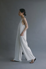 画像をギャラリービューアに読み込む, model：168cm ( ivory / M )