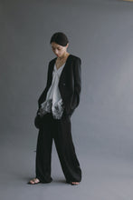 画像をギャラリービューアに読み込む, model：168cm ( white / FREE )