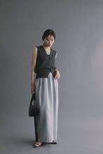 画像をギャラリービューアに読み込む, model：157cm ( ice blue / S )