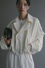 画像をギャラリービューアに読み込む, model：168cm ( ivory / FREE )