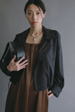 画像をギャラリービューアに読み込む, model：168cm ( charcoal / FREE )