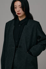 Load image into Gallery viewer, side slit shirt