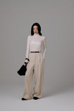 画像をギャラリービューアに読み込む, front pleats pants