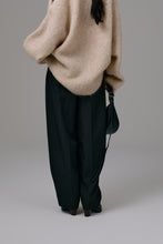 Load image into Gallery viewer, alpaca knit pullover