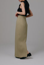 画像をギャラリービューアに読み込む, satin pencil skirt