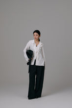 Load image into Gallery viewer, frills collar blouse