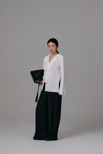Load image into Gallery viewer, frills collar blouse
