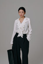 Load image into Gallery viewer, frills collar blouse