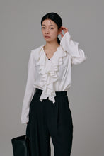 Load image into Gallery viewer, frills collar blouse