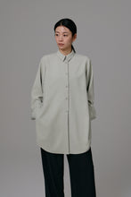 Load image into Gallery viewer, side slit shirt