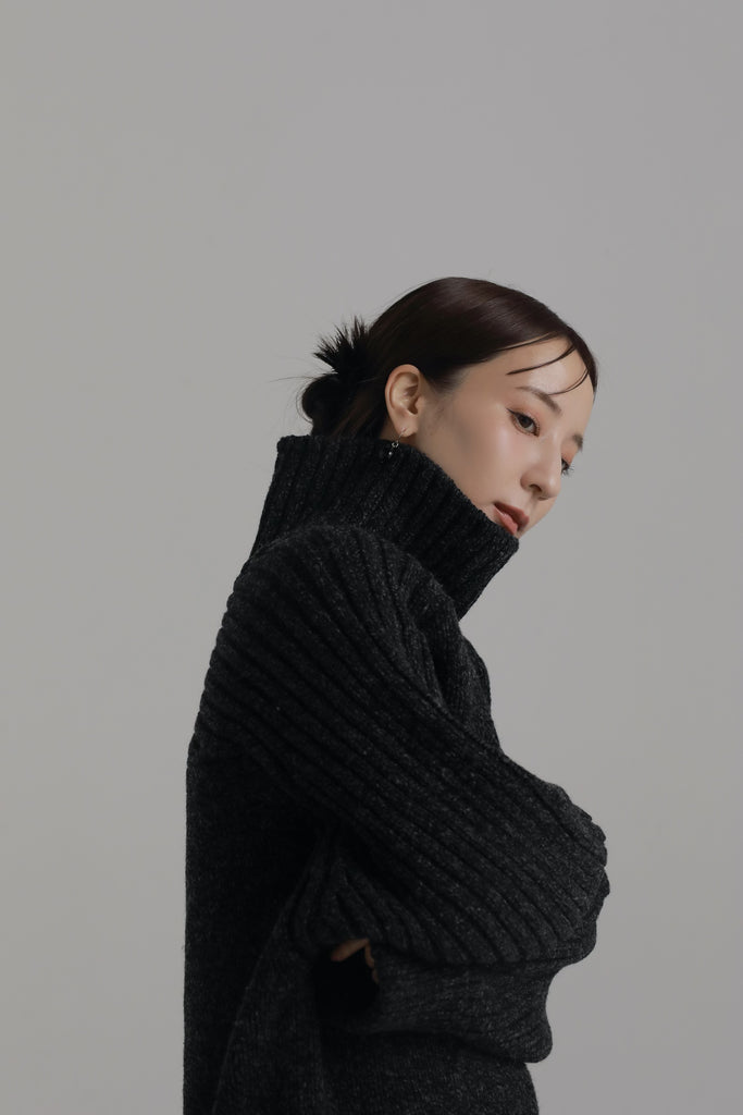 slit turtle neck knit – louren store