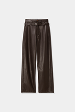 画像をギャラリービューアに読み込む, belted vegan leather pants