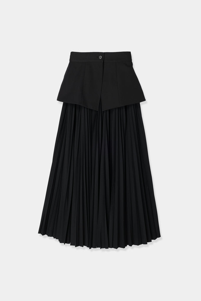 How to wear a pleated skirt — this season's hottest style